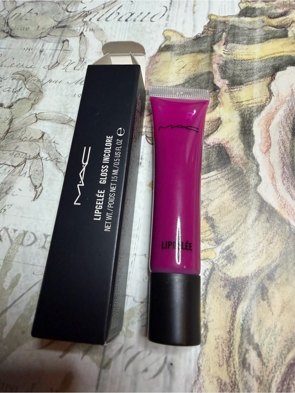 MAC COSMETICS BNIB SHE-BOOM LIPGELEE lipgloss lipglass Rare Lip Gloss Limited LE
